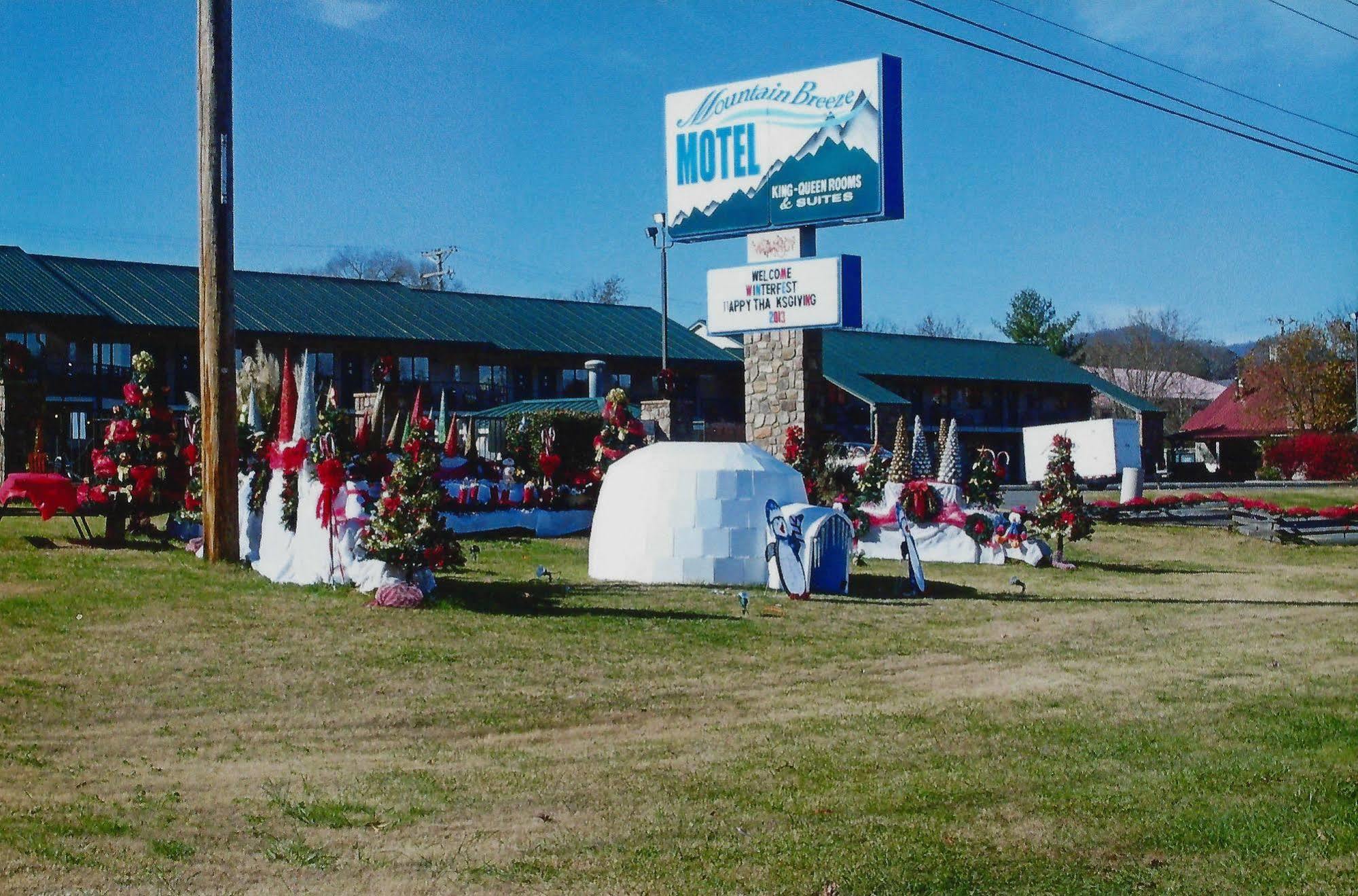 Mountain Breeze Motel พิเจนฟอร์จ ภายนอก รูปภาพ