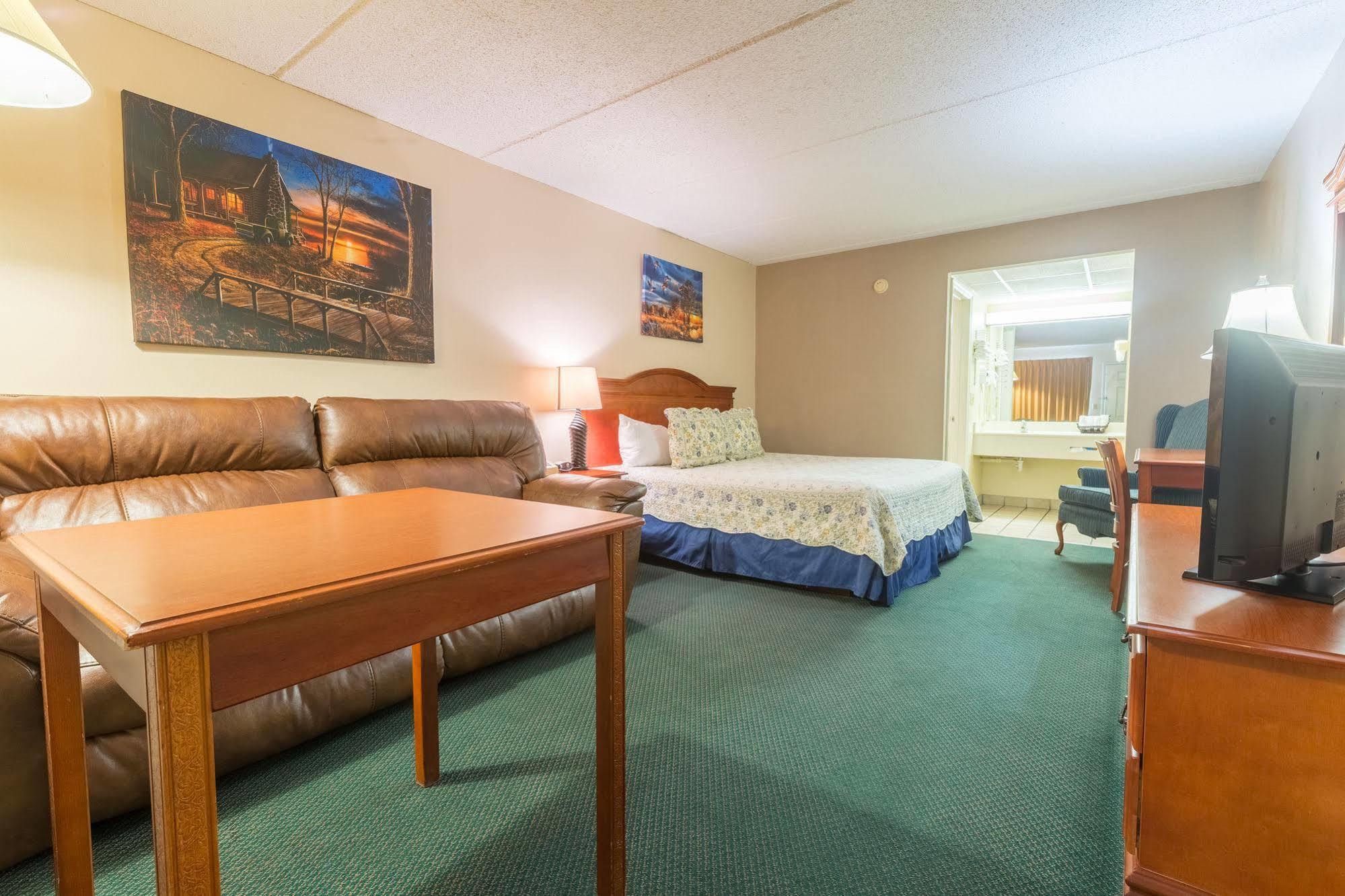 Mountain Breeze Motel พิเจนฟอร์จ ภายนอก รูปภาพ