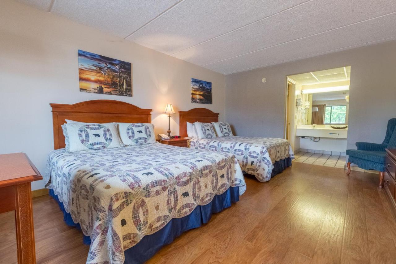 Mountain Breeze Motel พิเจนฟอร์จ ภายนอก รูปภาพ